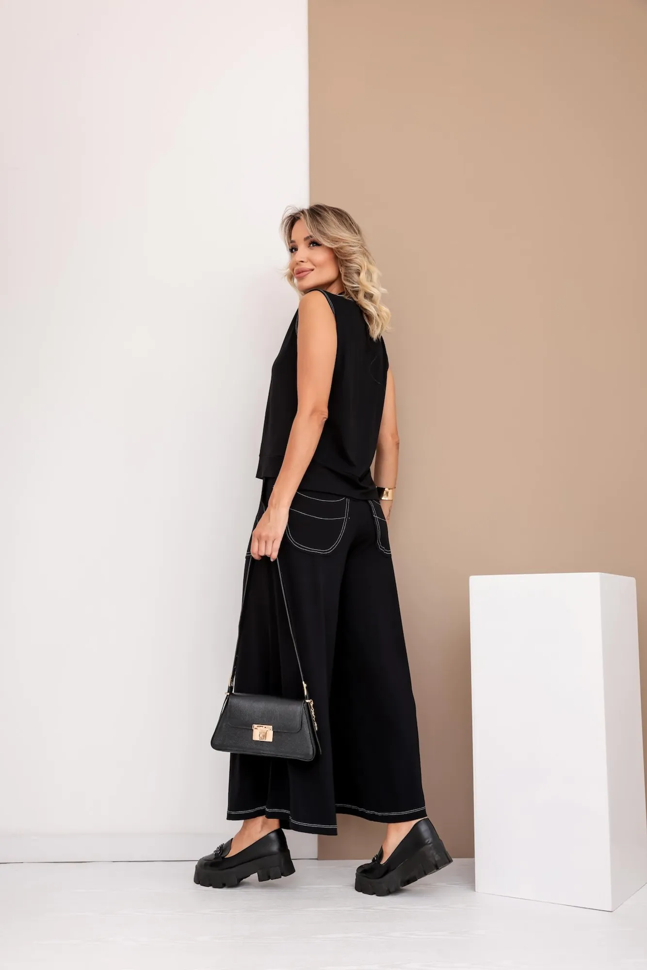 Conjunto Cisne - Preto - Image 5